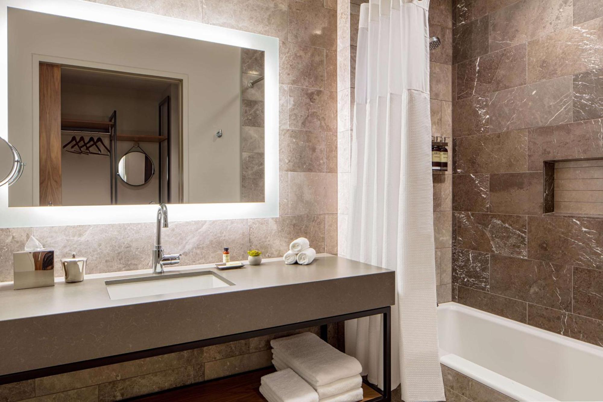 Hyatt Regency Lake Washington At Seattle'S Southport Renton Exterior foto